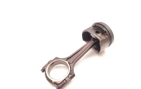 Opel Corsa D Piston with connecting rod A12XER