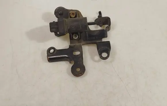 Renault Trafic III (X82) Turbo solenoid valve 149320381R 0617