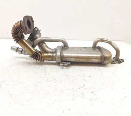Mercedes-Benz Citan W415 EGR valve cooler 147357082R 60640734A