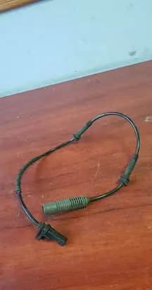 BMW 1 E81 E87 ABS brake wheel speed sensor 6762465