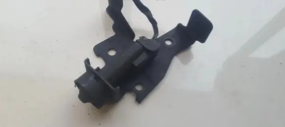 KIA Ceed Bonnet alarm switch sensor 