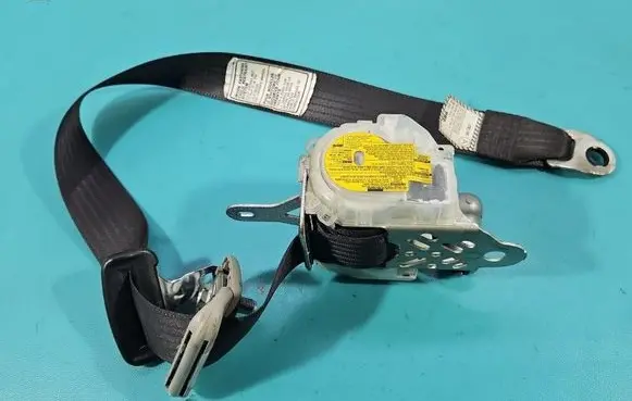 Toyota Corolla E120 E130 Front seatbelt IMPRK1521703