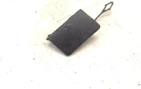 BMW 1 E81 E87 Front tow hook cap/cover 7117623 5112711763 A227