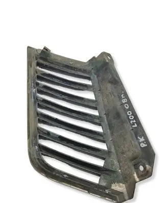 Mitsubishi L200 Front grill MN142327 142829