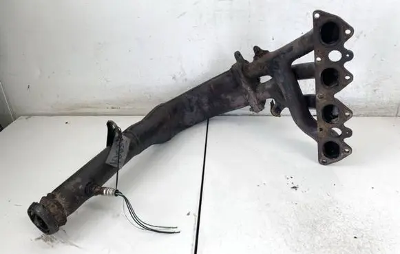 Honda CR-V Exhaust manifold