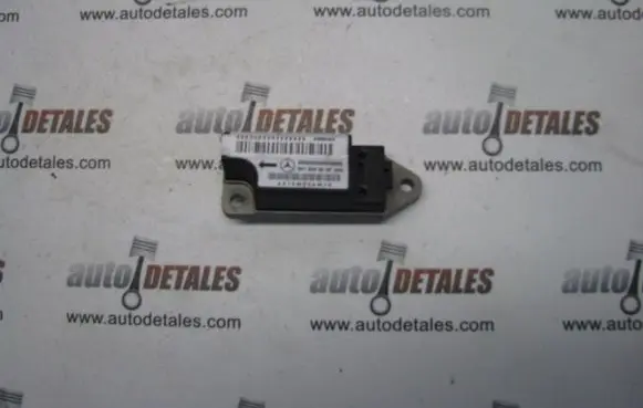 Mercedes-Benz E W210 Airbag deployment crash/impact sensor 0018205626