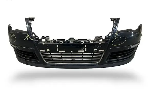 Volkswagen PASSAT B6 Front bumper 3C0807221A