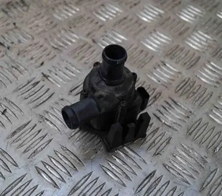Audi A4 S4 B8 8K Electric auxiliary coolant/water pump 8K0819147A