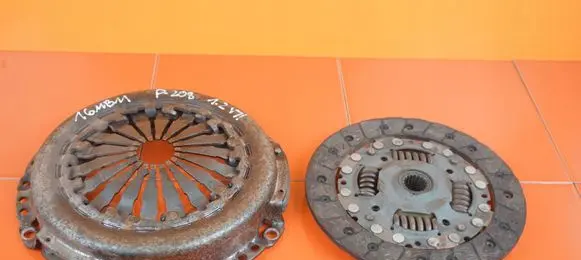 Peugeot 208 I Clutch set kit HMZ SPRZEGLO