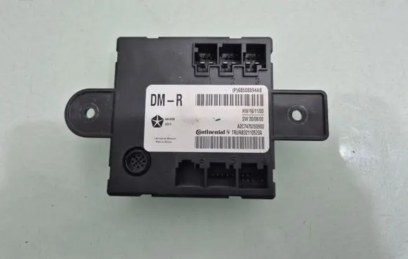 Chrysler Pacifica Door control unit/module 68508894AB