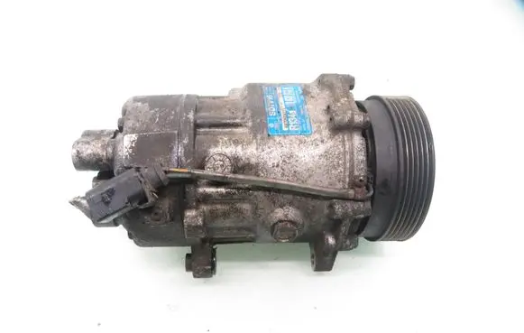 Skoda Octavia Mk1 (1U) Air conditioning (A/C) compressor (pump) SD7V16 1J0820803K