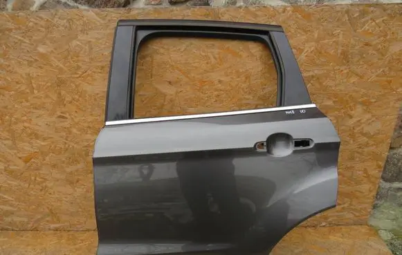 Ford Kuga II Rear door 