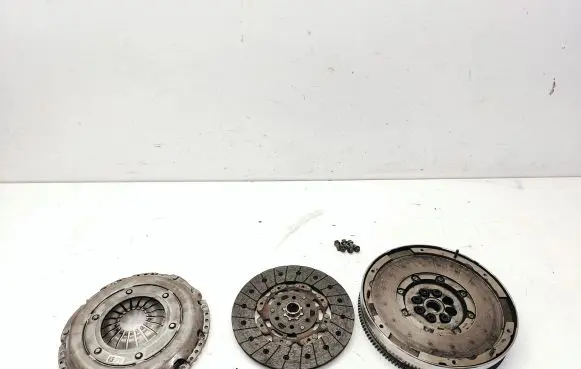 Opel Insignia B Clutch set kit 55574768 55574769