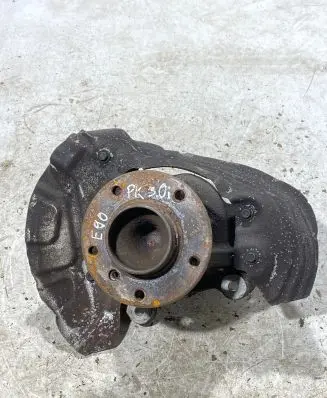 BMW 3 E90 E91 Front wheel hub spindle knuckle 676444303