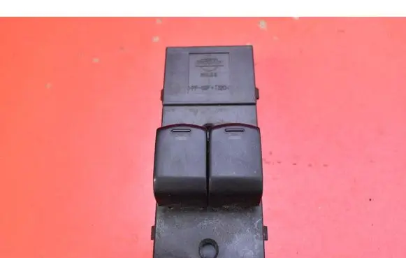 Nissan Micra Electric window control switch 