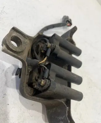 Mazda MX-5 NA Miata Plug wire H4t00176 B61P