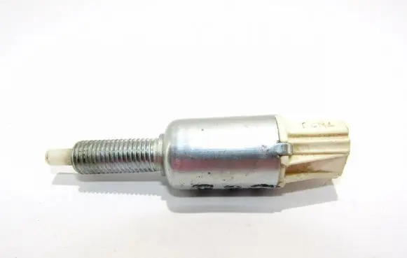 Clutch pedal sensor