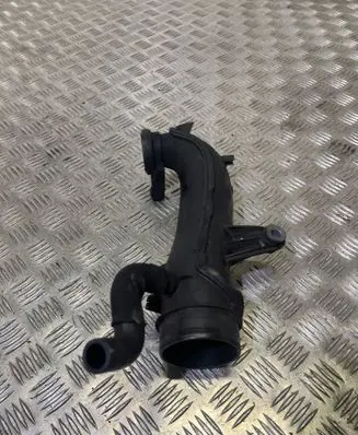 Renault Trafic III (X82) Turbo air intake inlet pipe/hose 165752889R 93452234