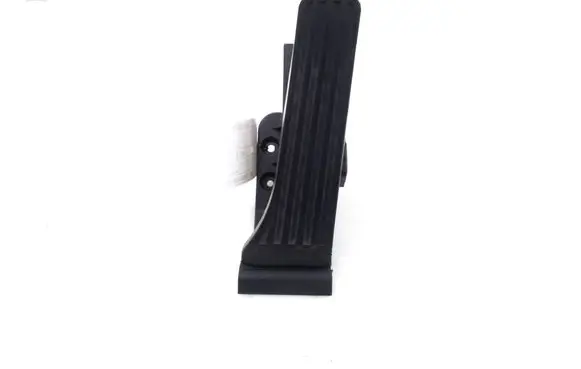 Mercedes-Benz E W212 Accelerator throttle pedal A2043000004