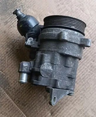 BMW 7 E65 E66 Power steering pump 32421439232 1439232