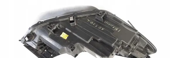 Hyundai Tucson JM Headlight/headlamp A601201003222385