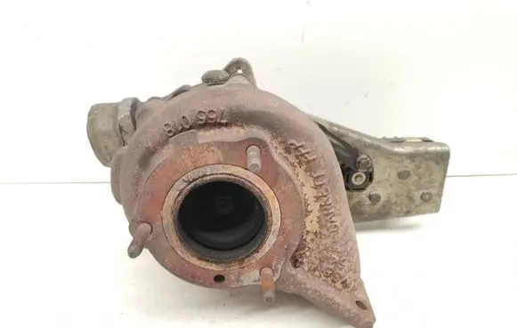 Volvo V70 Turbo 30757079 6TC2056VL 7517794