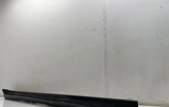 Lexus ES VII XZ10 Sill
