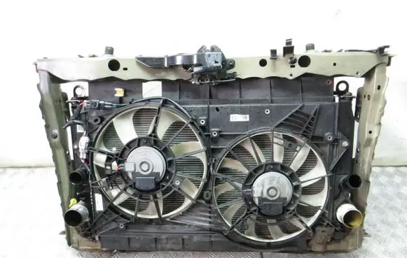Toyota Avensis T270 Radiator set 