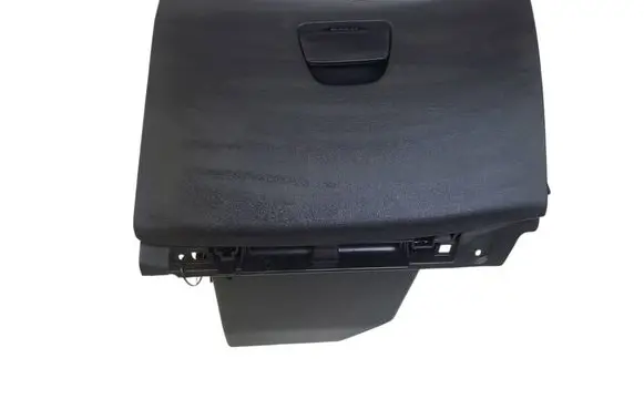 Peugeot 208 Glove box 9673811277