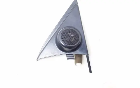 KIA Sorento Front door speaker