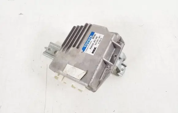 Toyota Corolla E120 E130 Power steering control unit/module 89650-02160