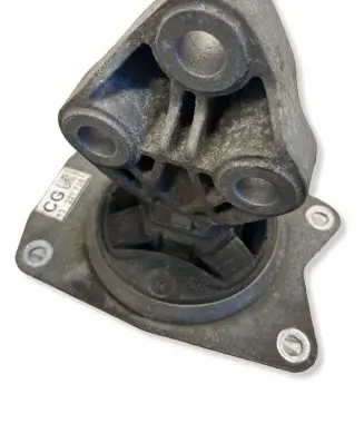 Opel Insignia A Engine mount bracket 13227735