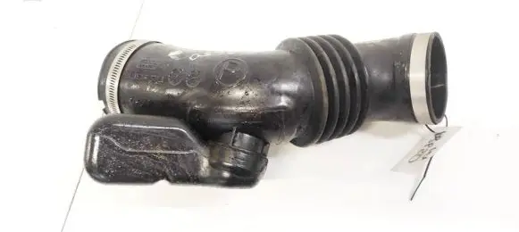 Subaru B9 Tribeca Air intake hose/pipe B030 B-030