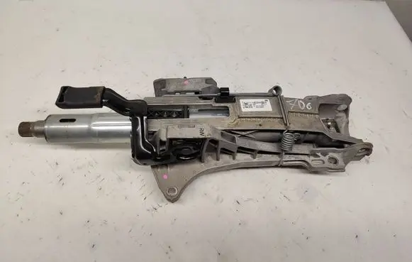 Mercedes-Benz E W213 Steering wheel axle A2054604116