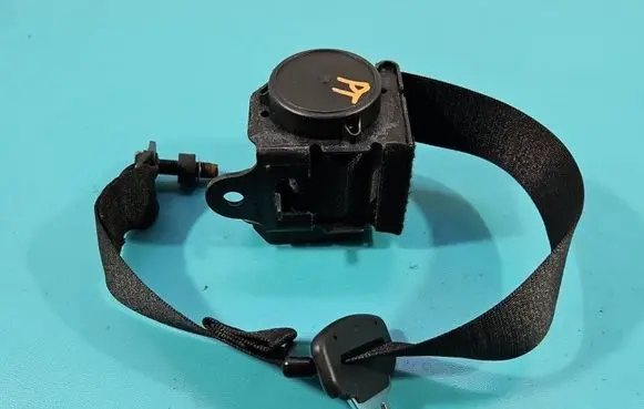 Fiat Tipo Rear seatbelt 7356379190 IMPRK1517412