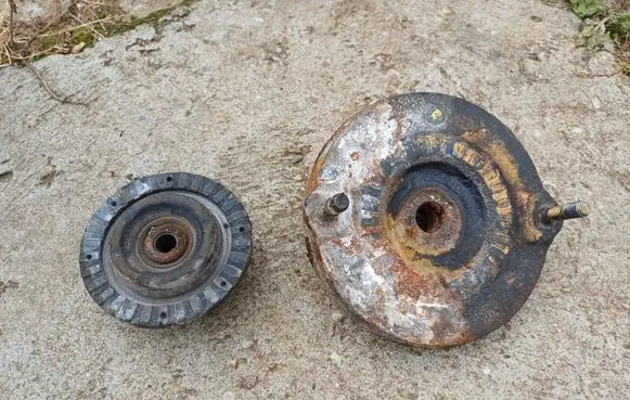 Alfa Romeo 166 Front upper strut mount 