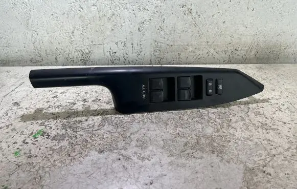 Lexus CT 200H Electric window control switch 8404033080 0946 4103A30
