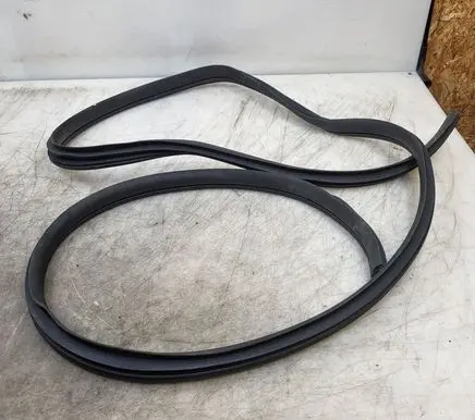 KIA Optima Front door rubber seal
