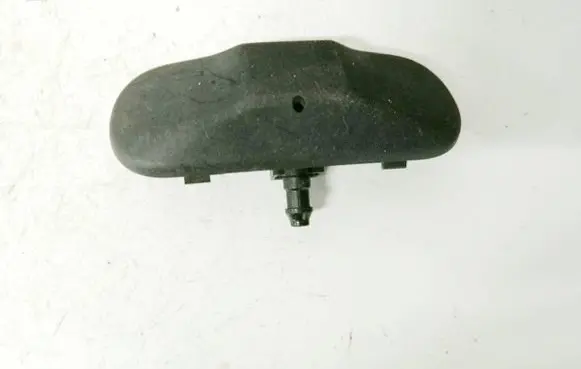 Volkswagen PASSAT B7 Windshield washer spray nozzle 5m0955985c