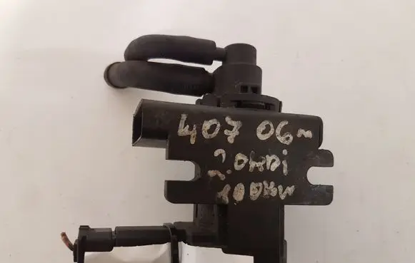 Vacuum valve