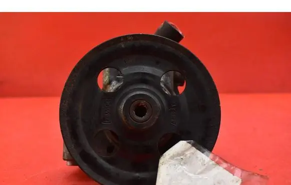 Ford Mondeo MK IV Power steering pump 6G913A696CE