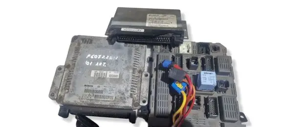 Peugeot 607 Engine ECU kit and lock set 0281010567 9641188180 9641958680