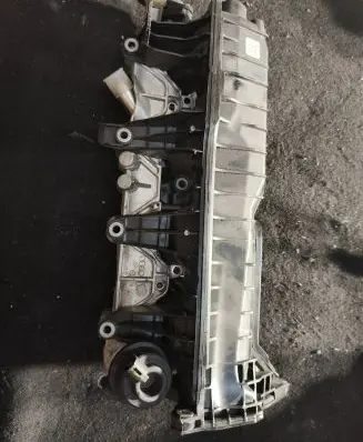 Audi A8 S8 D4 4H Intake manifold 079133110
