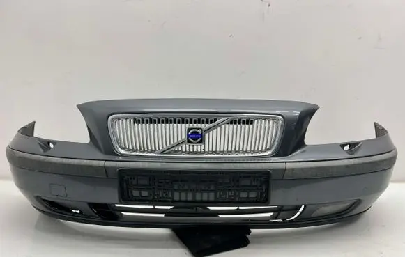 Volvo V70 Front bumper