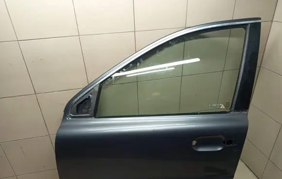 Volvo XC90 Front door