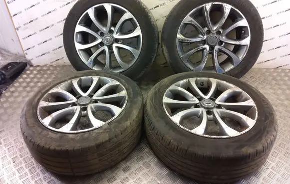 Nissan Juke I F15 R17 alloy rim 