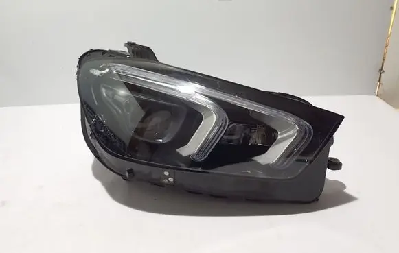 Mercedes-Benz GLE W167 Headlight/headlamp A1679061700