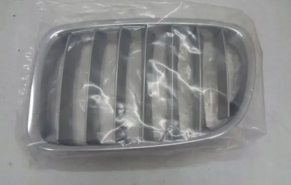 BMW X1 E84 Front grill 51112993307