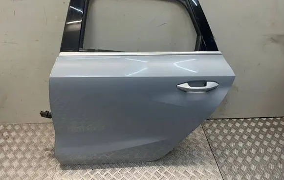 Audi A3 8Y Rear door