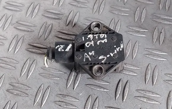 Audi A4 S4 B6 8E 8H ESP acceleration yaw rate sensor 8E0907637A 0027831 0265005245